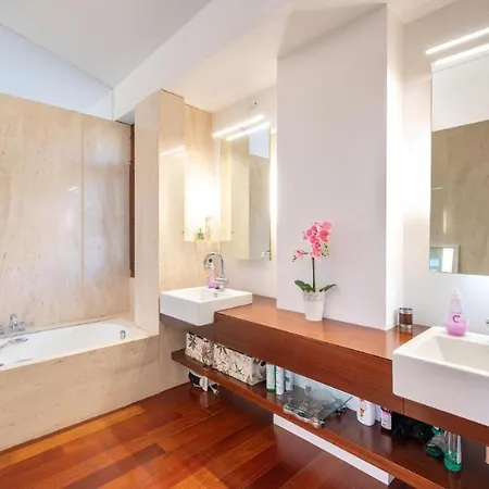 De Lujo Con Piscina, Jacuzzi, Jardin Y Terraza *