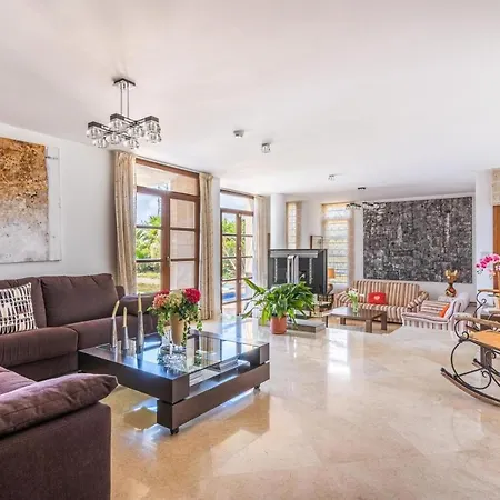 De Lujo Con Piscina, Jacuzzi, Jardin Y Terraza